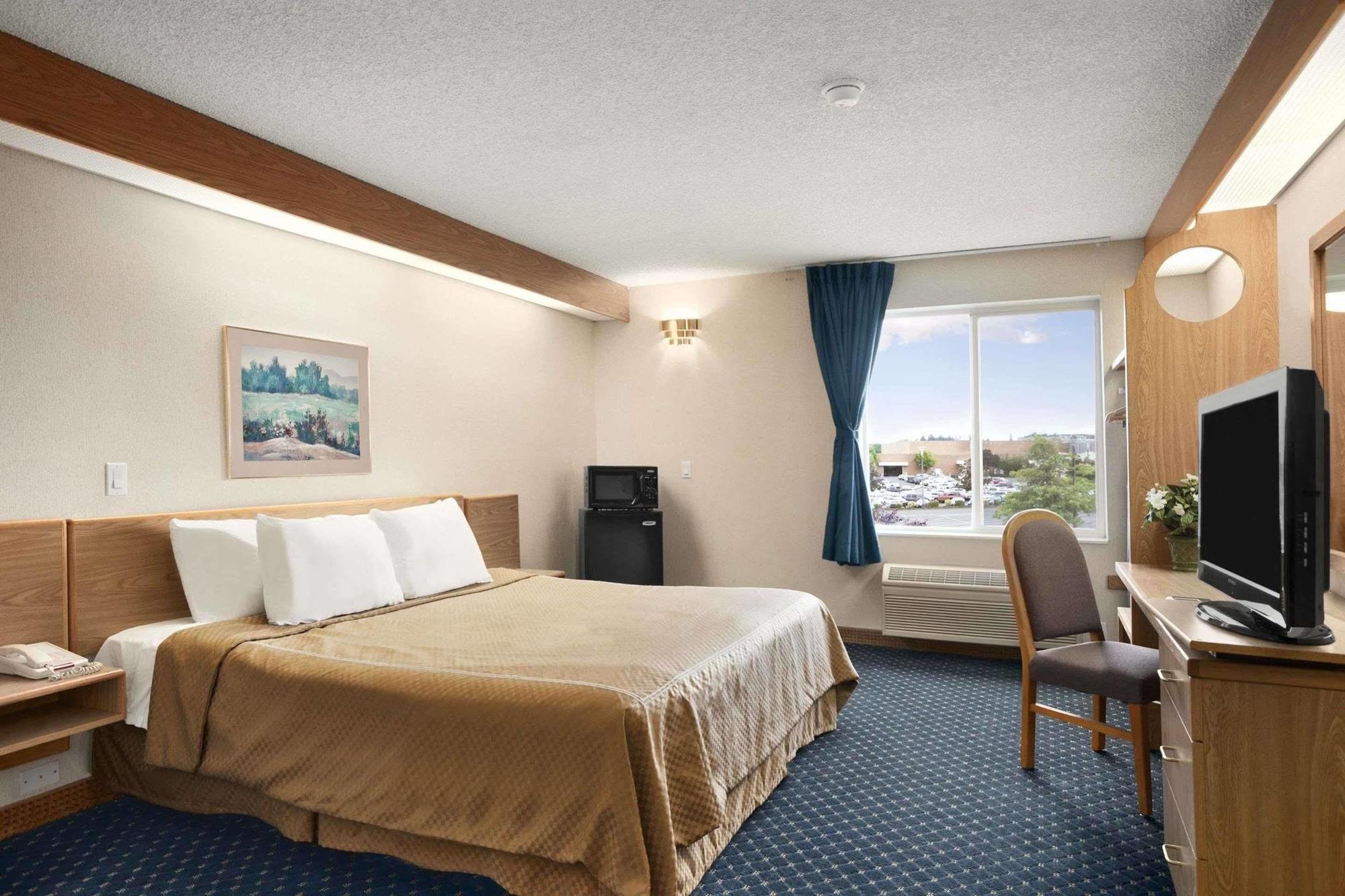 Howard Johnson By Wyndham Vancouver Hotel & Suites المظهر الخارجي الصورة